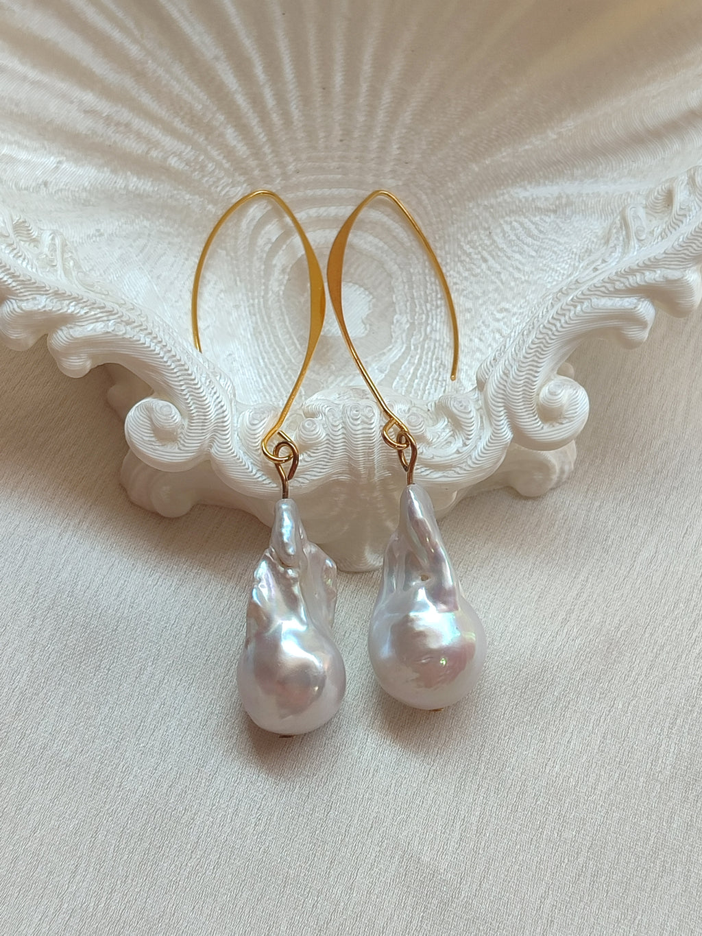 Aiglē Earrings