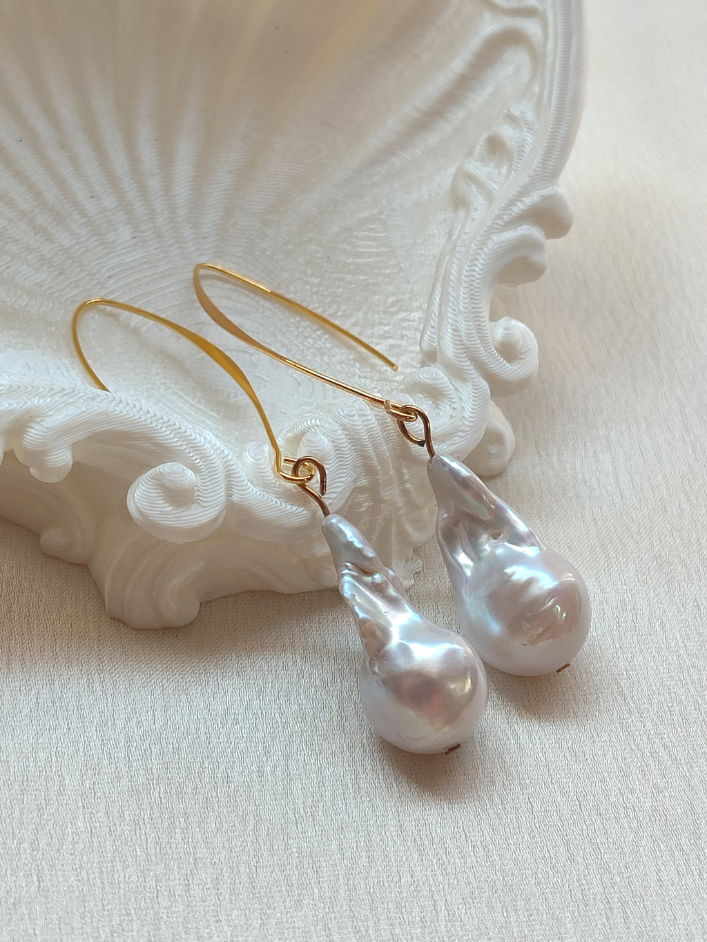 Aiglē Earrings
