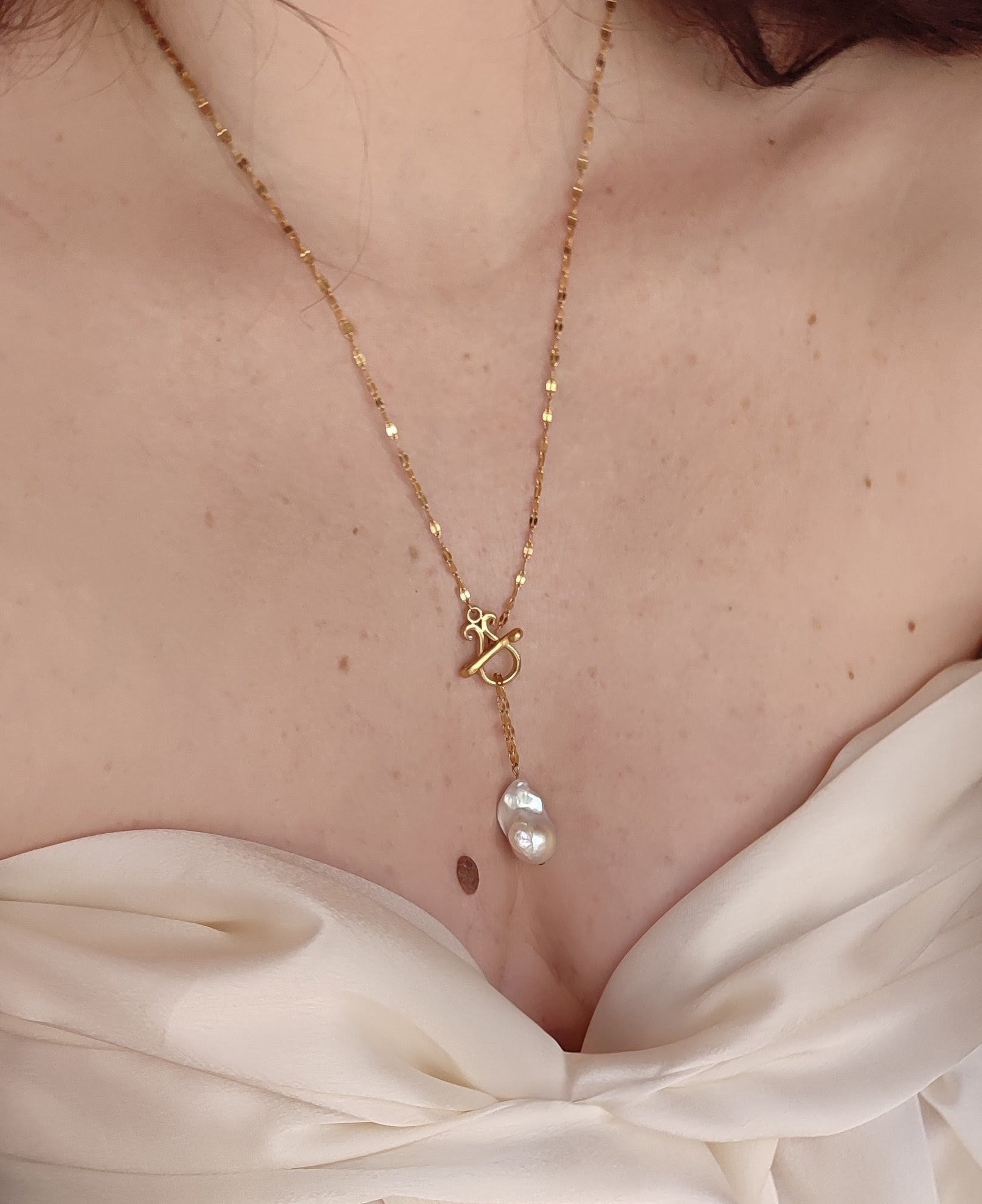 Aiglē Necklace