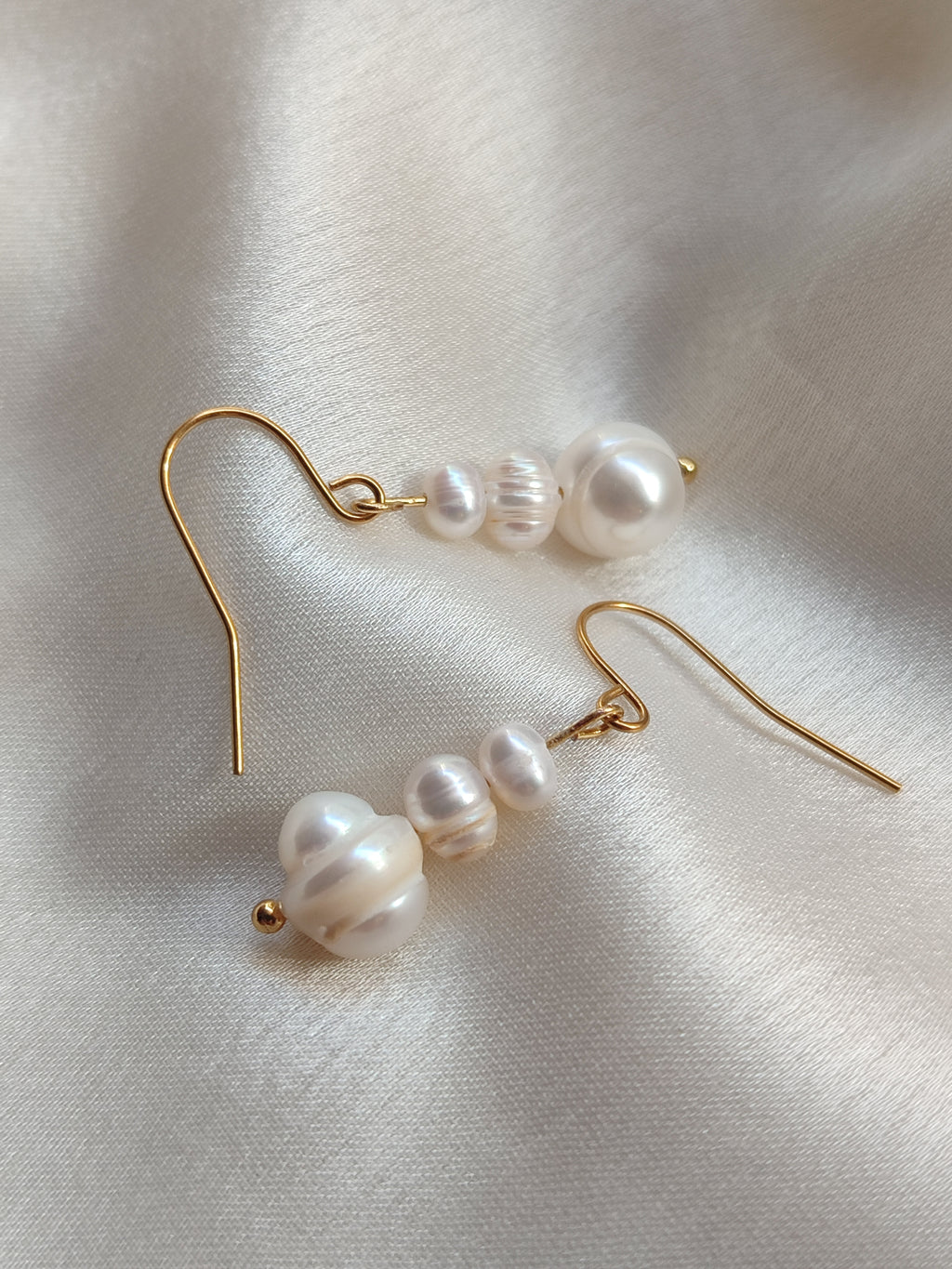 Mármaros Earrings