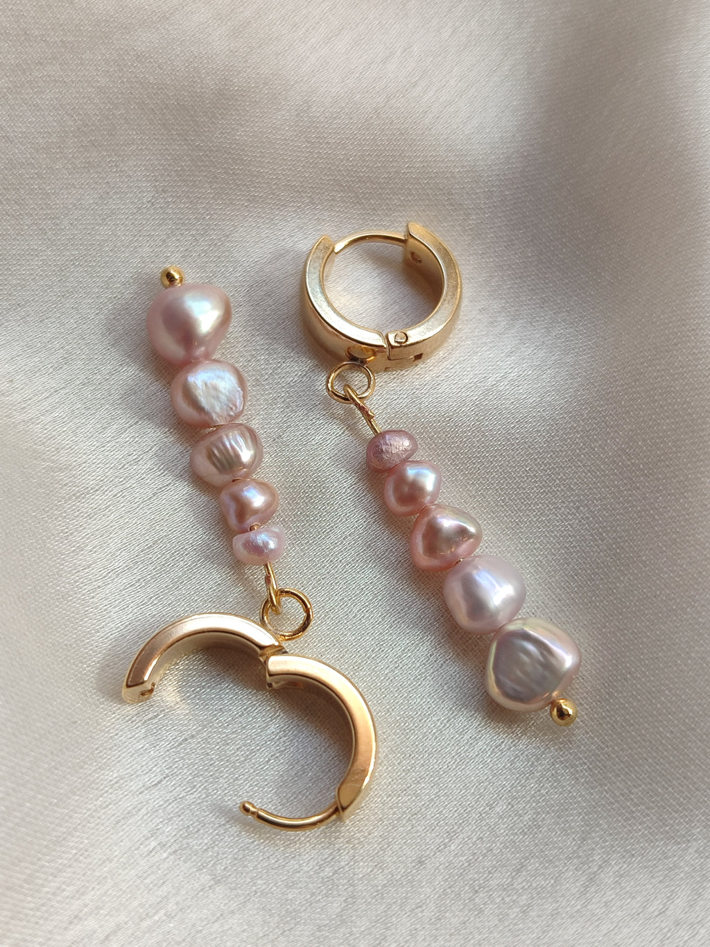 Eōs Earrings