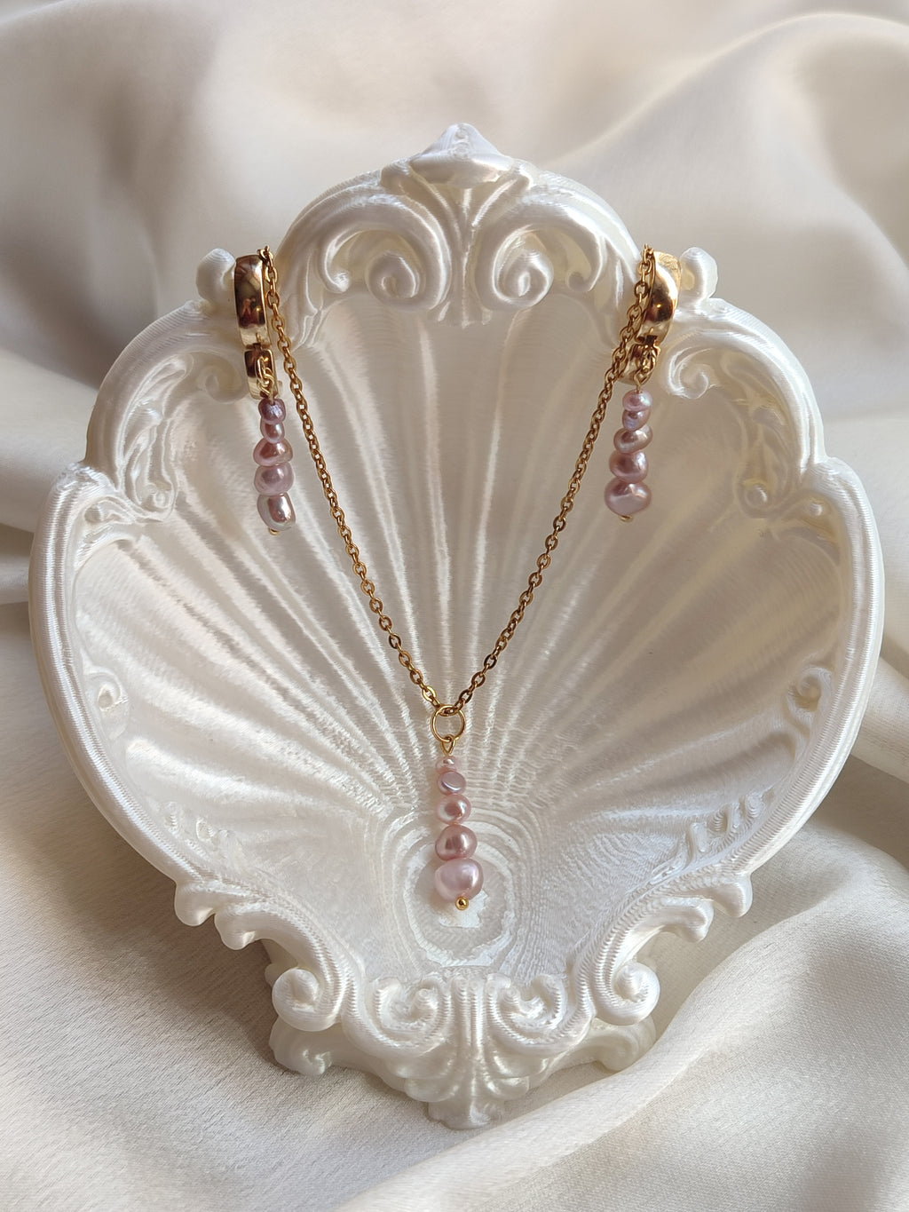 Eōs Earrings