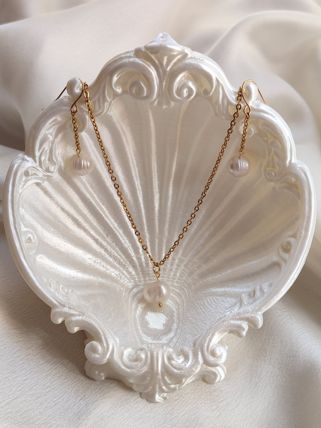 Margaris Necklace