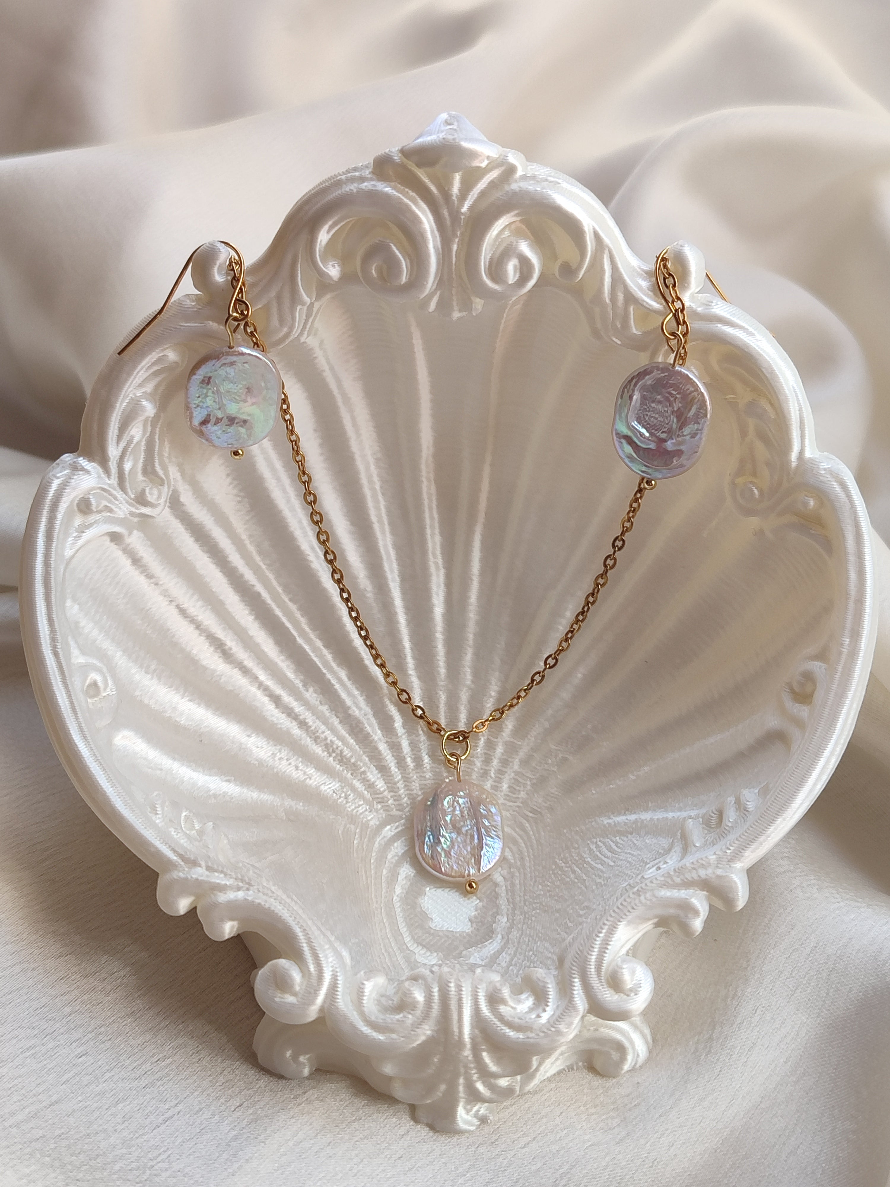 Kyma Necklace