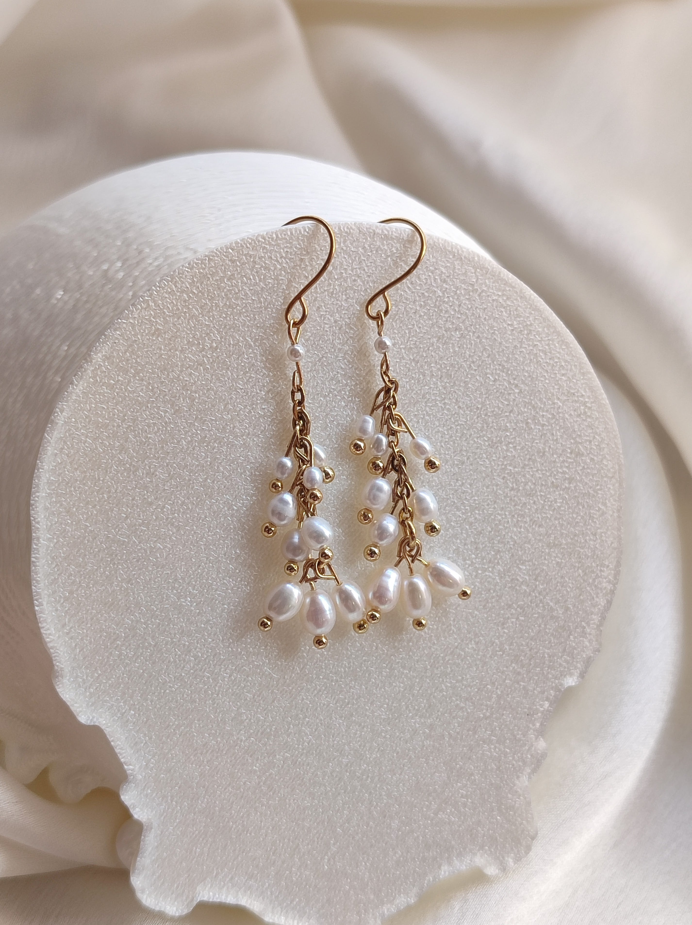 Selas Earrings