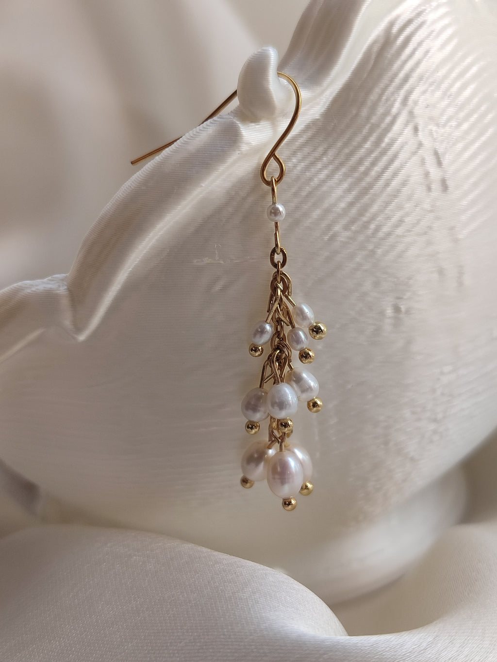 Selas Earrings